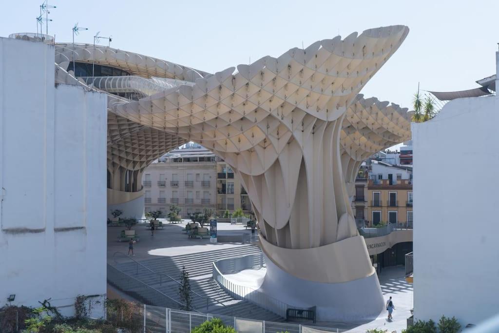 Apartamento Junto A Las Setas De Sevilla Bagian luar foto